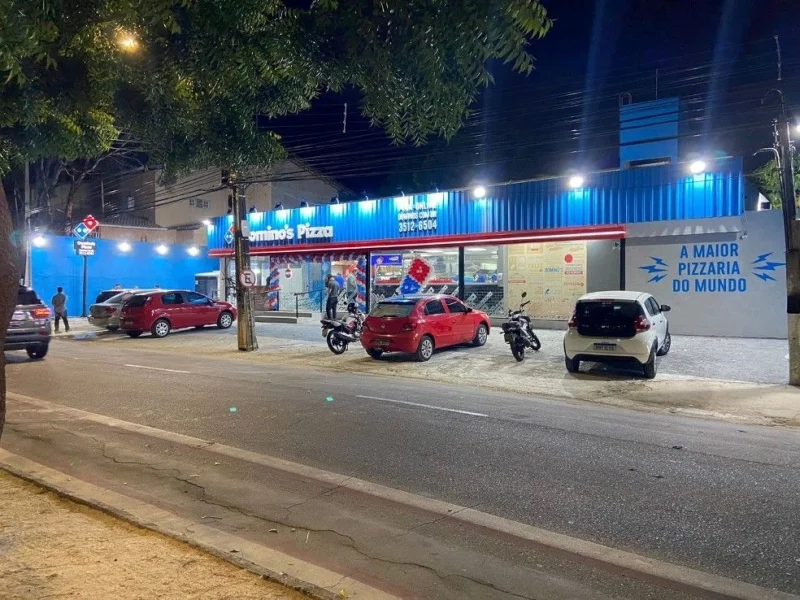 Domino's Pizza