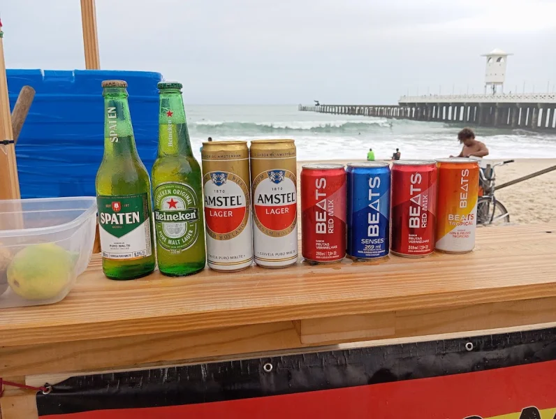 Roots Acaiteria e drinks