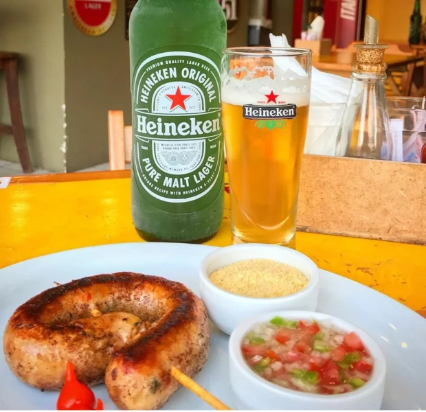 Fava's Bar