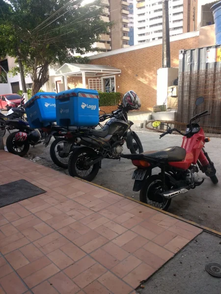 Motoboy davi Britto