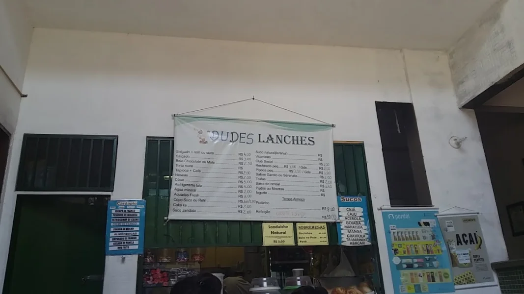 Dudes Lanches