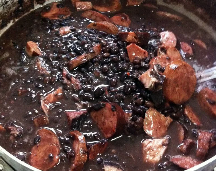 Marmitária o Lázaro(Marmitas e Águas)