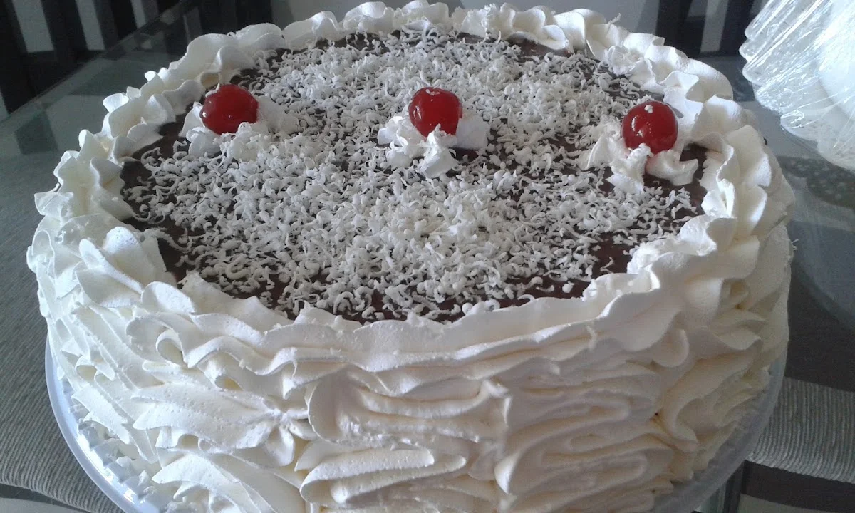 Confeitaria Delícias por Shelle Severo - foto 1