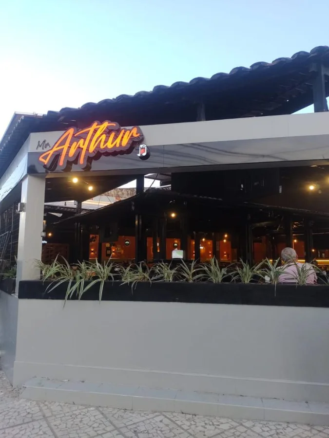 Mr. Arthur Music Bar - foto 1